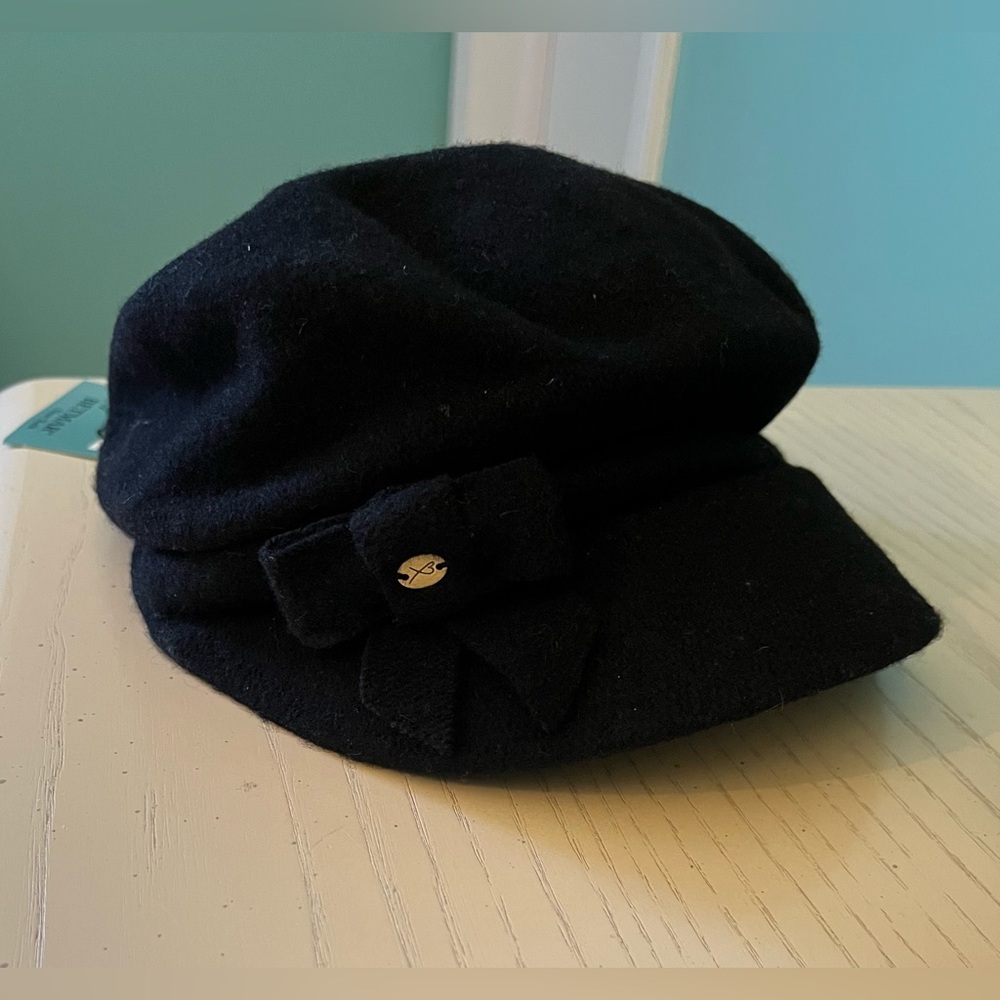 Newsboy Style Soft Wool Cap, NWT, Black